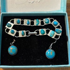 Silver Tone & Faux Turquoise Stones Pierced Earrings & Bracelet Set. P